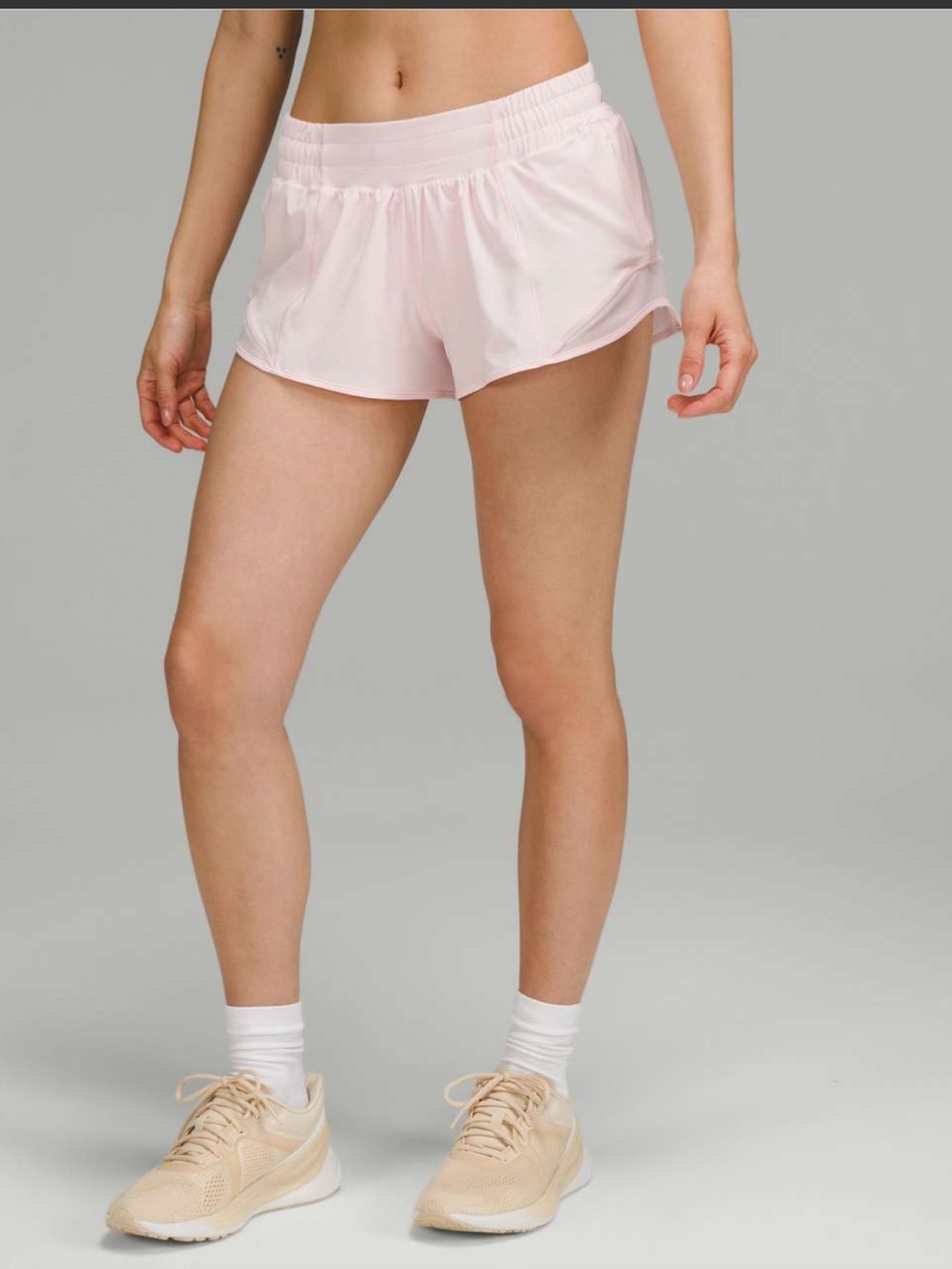 Lululemon Hotty Hot Low-Rise Lined Short 2.5" in Strawberry Milkshake